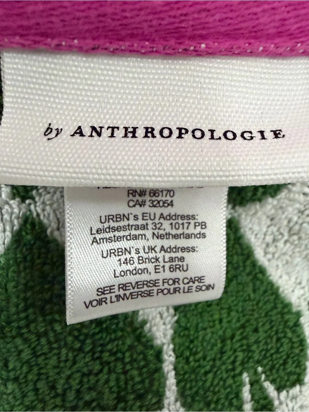 Anthropologie Green and White Heart Pattern Towel with Pink Trim bath towel set